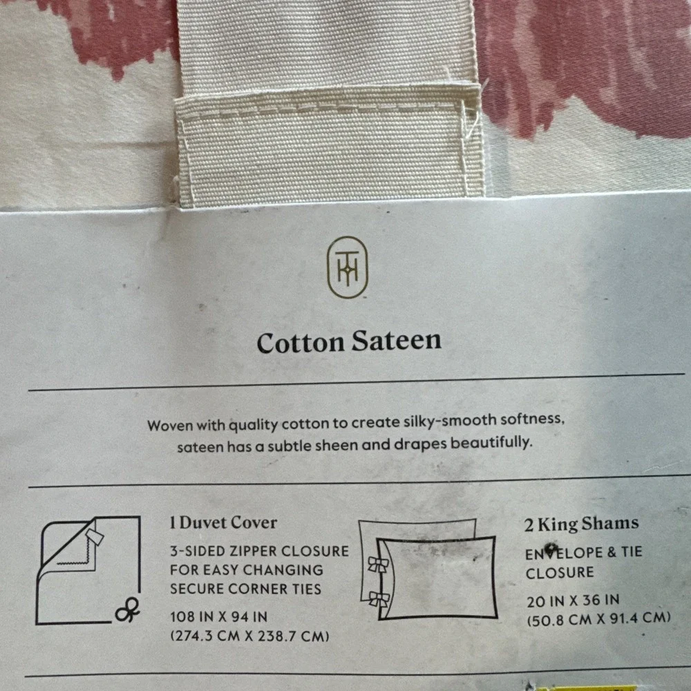 Cotton Duvet Cover and Sham Set - Threshold King New Retails $89 Graphic New